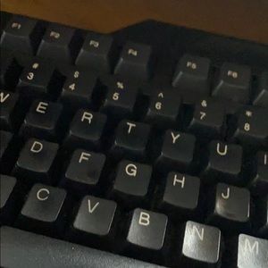 Meet your Posher, Luis